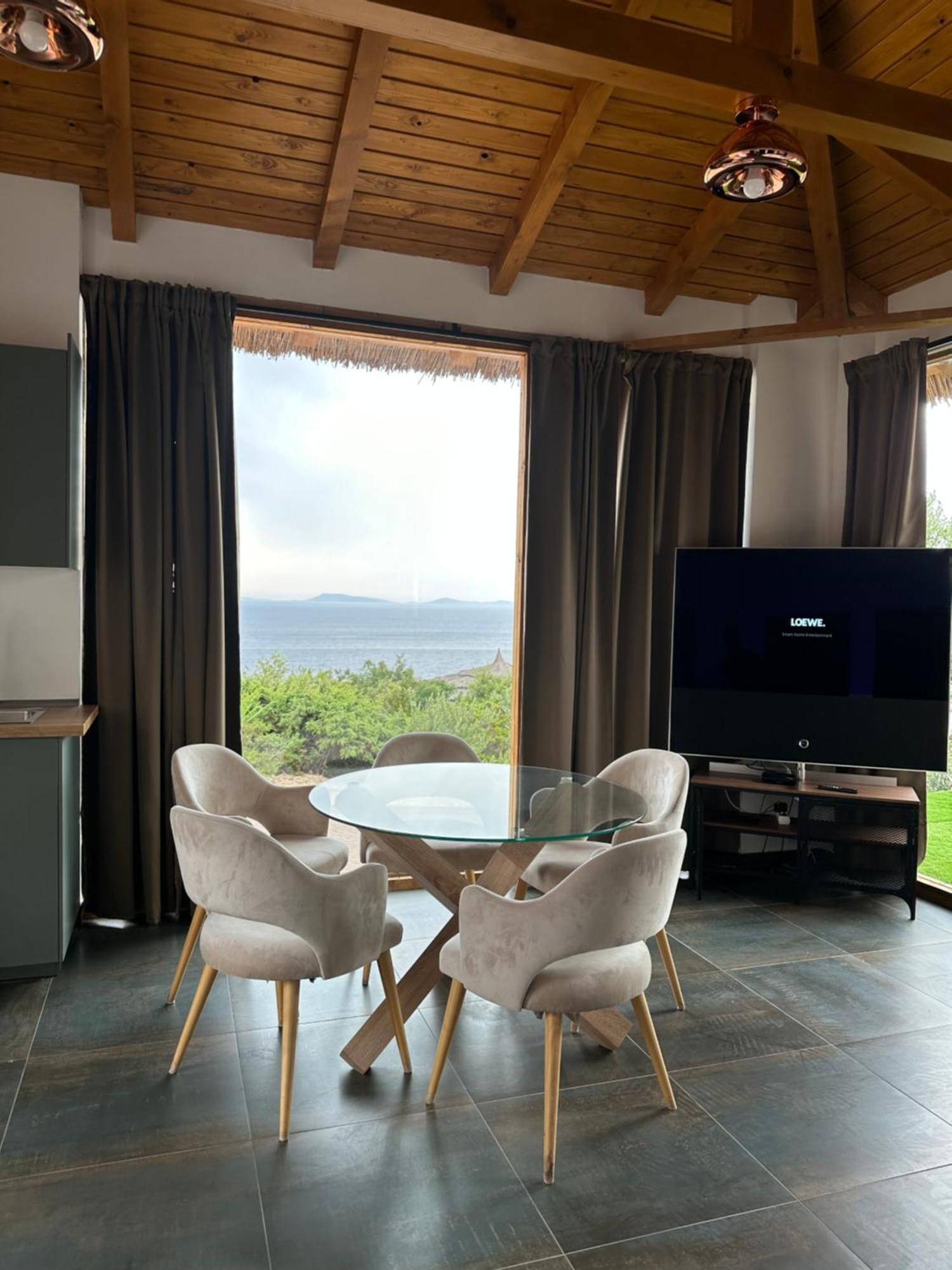 Golden Haven Luxe Bungalow Resort Муртер Экстерьер фото
